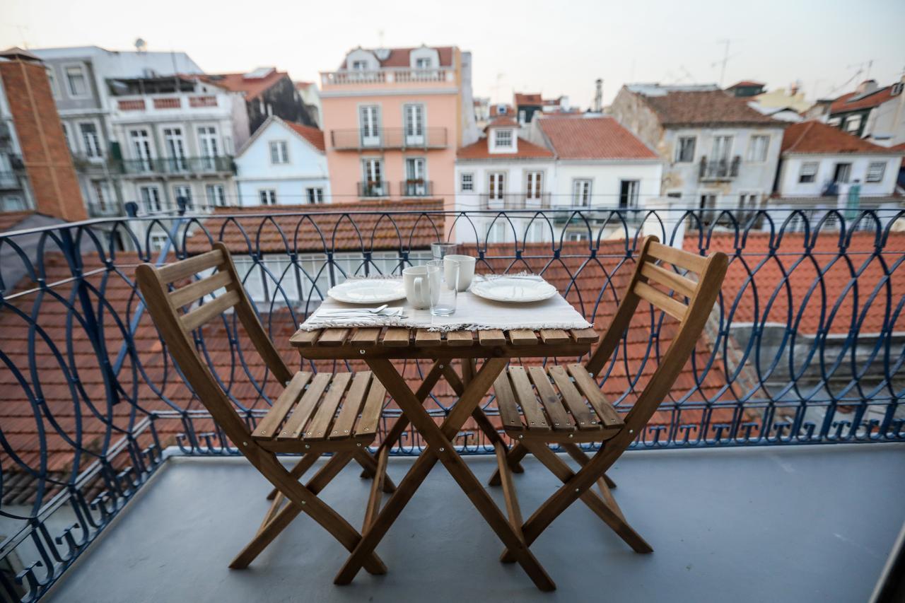 The Saints Suites Lisbon Exterior photo
